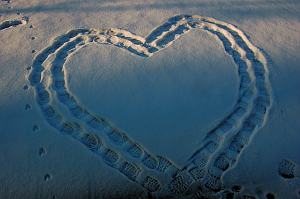Herz im Schnee